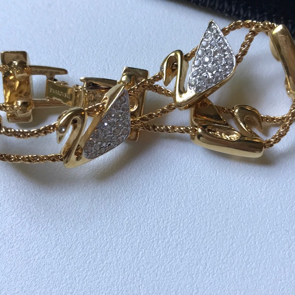 Swarovski Swan Double Chain Bracelet - Picture 3 of 9